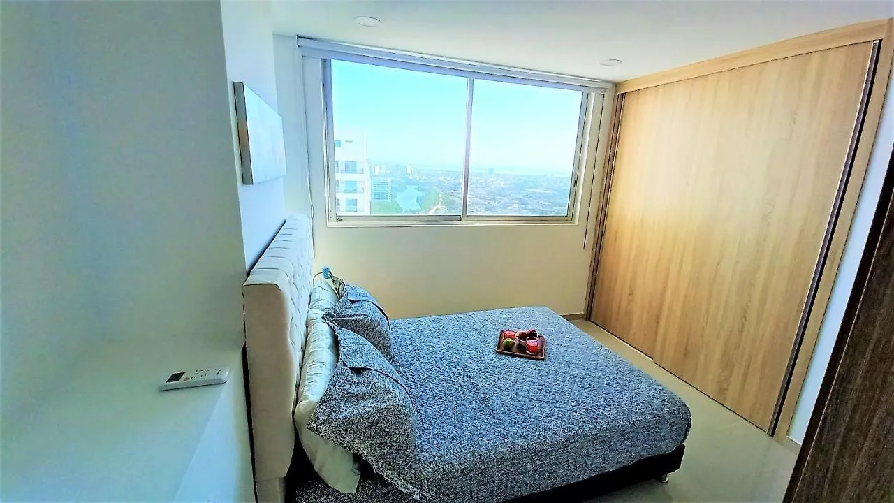 Apartment P18 2Bd 2Ba Brand New! 8 Blocks To Old City Steps To The Beach Cartagena