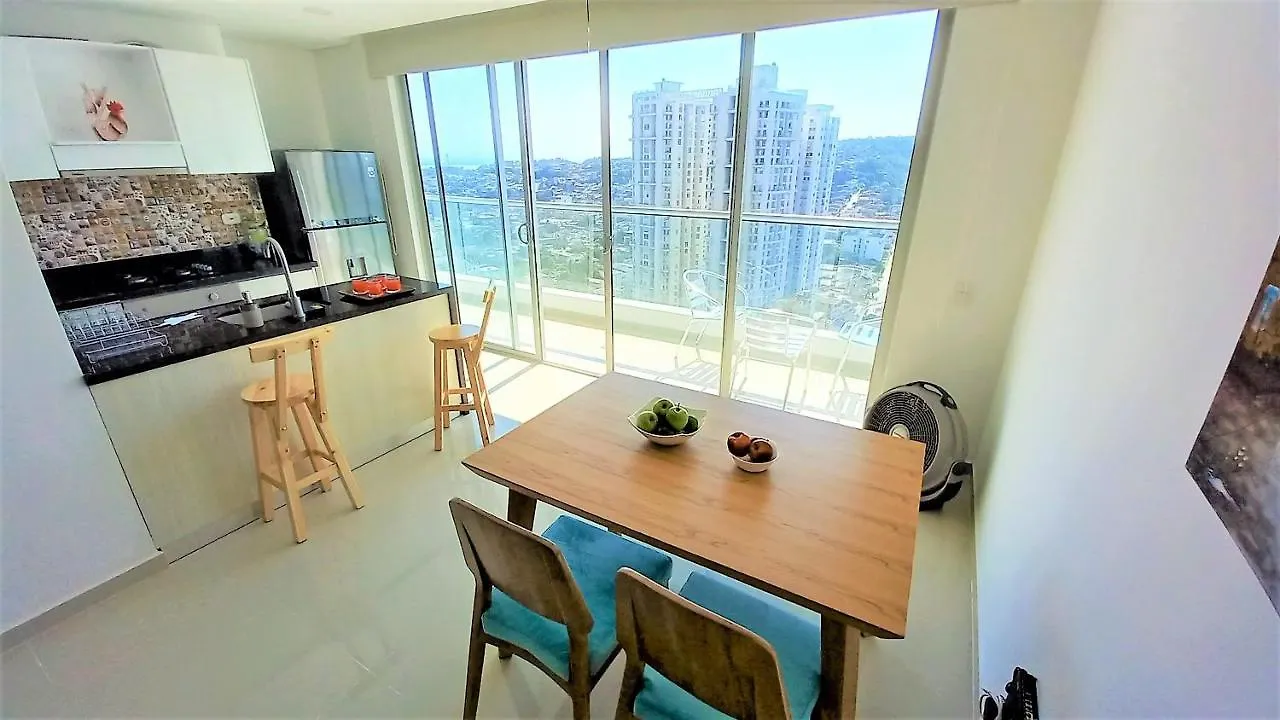 P18 2Bd 2Ba Brand New! 8 Blocks To Old City Steps To The Beach Cartagena