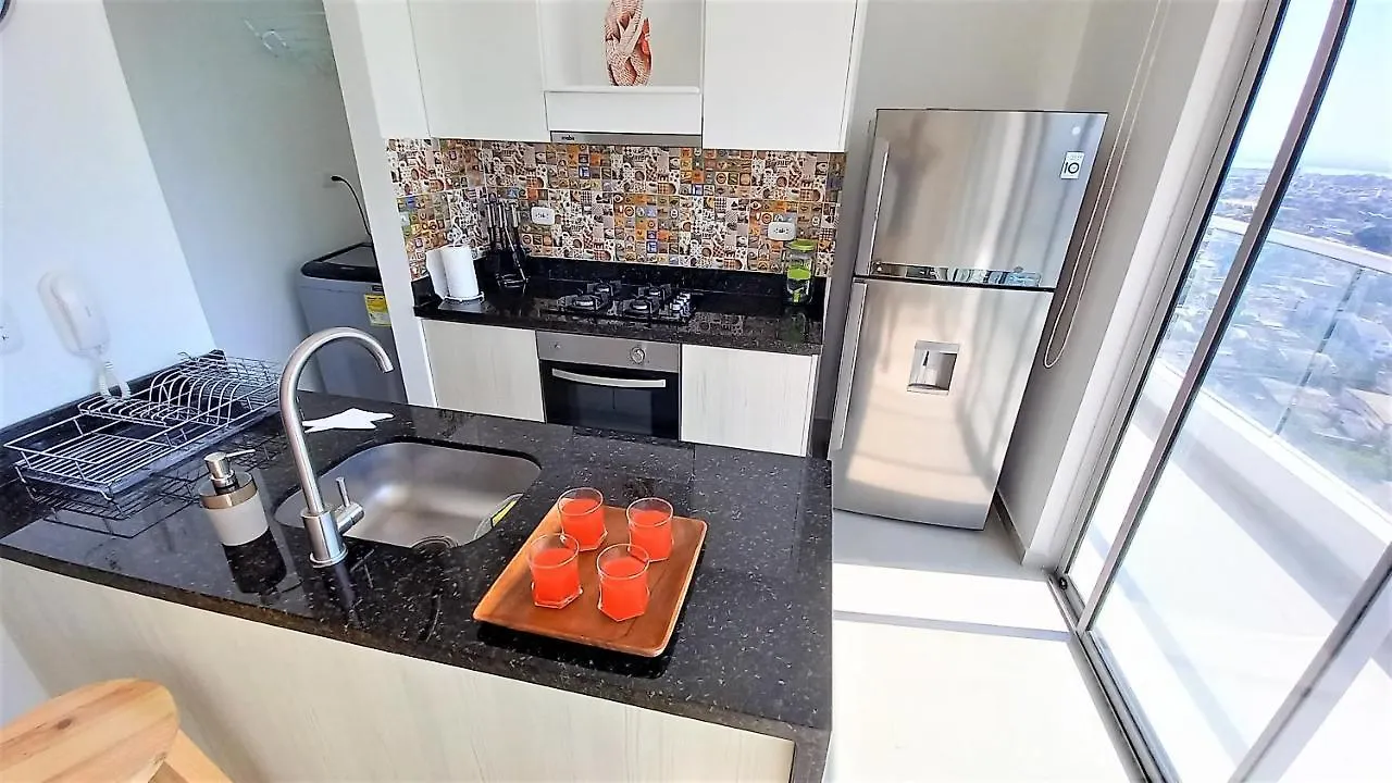 P18 2Bd 2Ba Brand New! 8 Blocks To Old City Steps To The Beach Cartagena Apartment