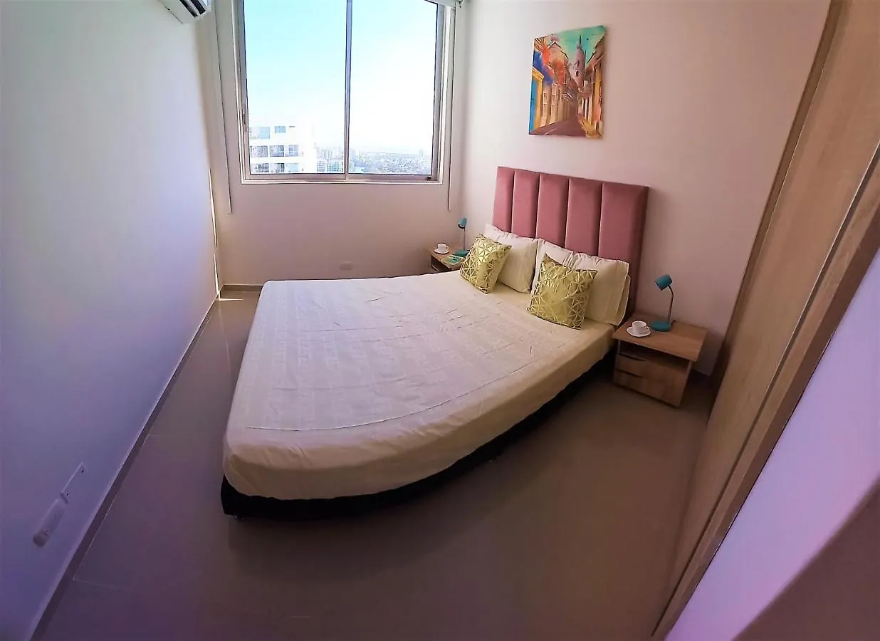 P18 2Bd 2Ba Brand New! 8 Blocks To Old City Steps To The Beach Cartagena 0*,