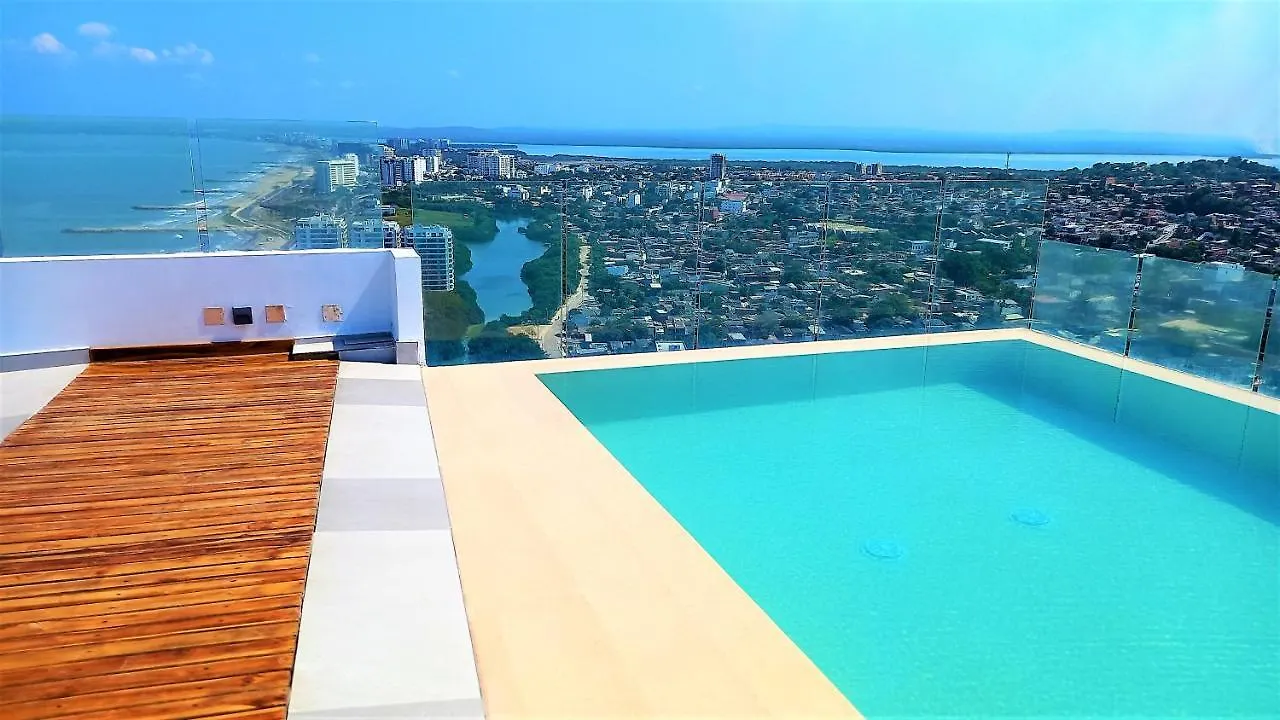 P18 2Bd 2Ba Brand New! 8 Blocks To Old City Steps To The Beach Cartagena