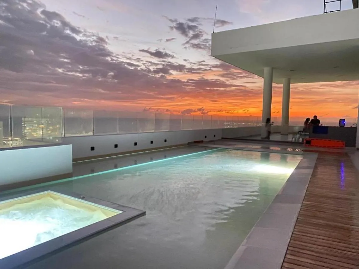 P18 2Bd 2Ba Brand New! 8 Blocks To Old City Steps To The Beach Cartagena Colombia